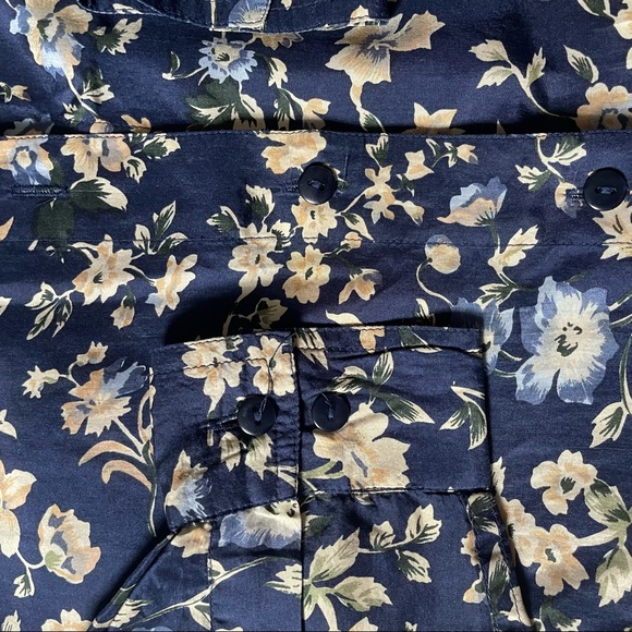 Vintage Silk button down - Picture 6 of 7